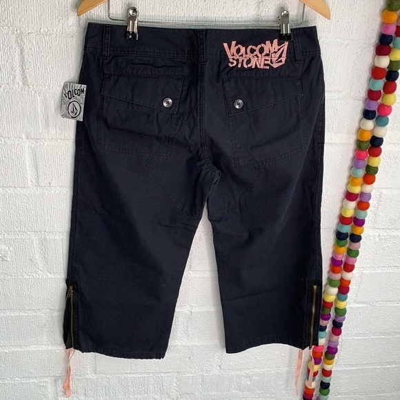 Volcom Stone Boardwear Black Cargo Drawstring Ankle Pants sz 9 - Picture 6 of 8